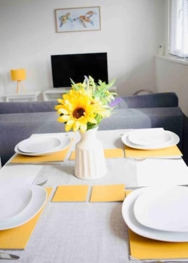 The Bay Beach Apartments บอร์นมัธ ห้อง รูปภาพ